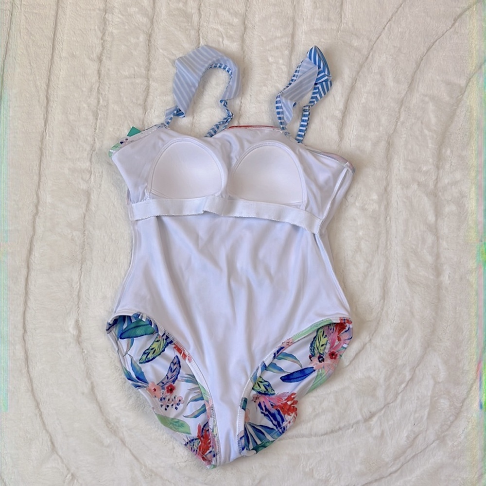 Outdoor Oasis One Piece Swimsuit Women's Sz Small White Tropical NWT - Picture 6 of 10